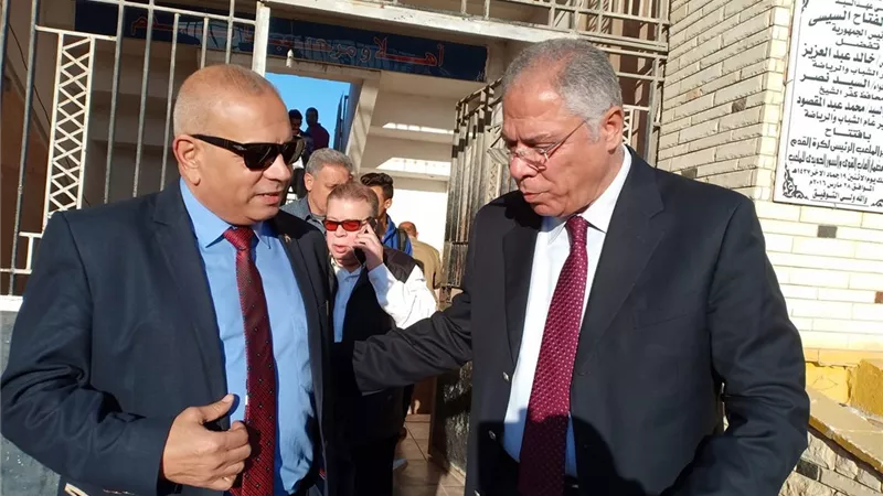 عريبى مكافأت مجزية واستمرار المزين ٠٠ ووجبة اسماك وجمبرى جامبوا احتفالا بصعود طنطا للممتاز