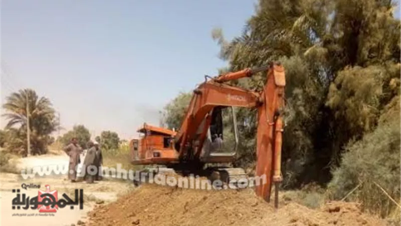 بدء أعمال توصيل خط مياه شرب رئيسى فى الأقصر