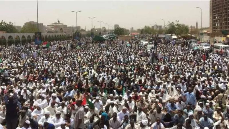 محتجو السودان: نرفض أساليب الخداع ومسرح الهزل والعبثية