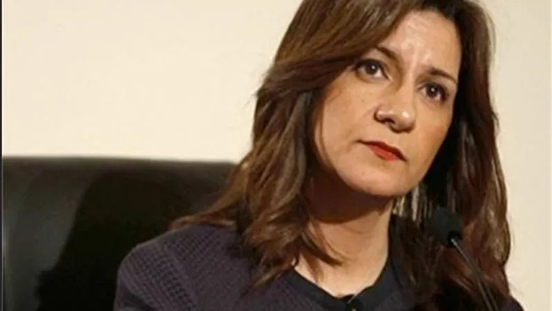 مكرم تنقل رغبات المصريين فى الخارج للوطنية للانتخابات..