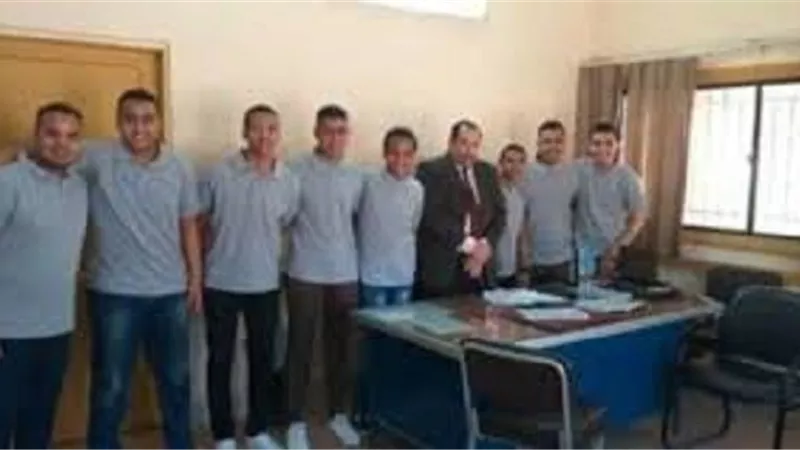 صعود مدرسة خالد بن الوليد العسكرية بالأقصر للدور 8 فى دورى العباقرة