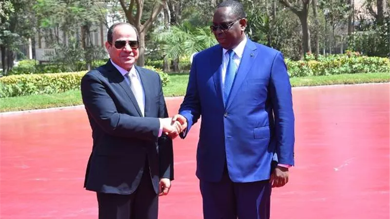 الرئيس السيسي يبحث مع رئيس السنغال أوجه التعاون بين البلدين في مجال مكافحة الارهاب والفكر المتطرف