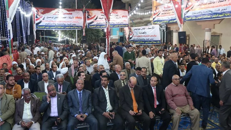شباب الجناين بالسويس ينظمون مؤتمرا عن التعديلات الدستورية