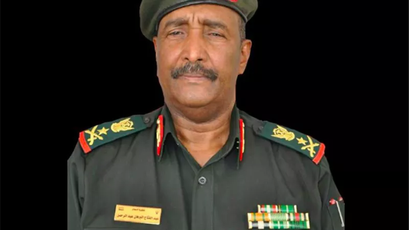السيرة الذاتية للفريق عبد الفتاح البرهان رئيس المجلس العسكرى الجديد فى السودان