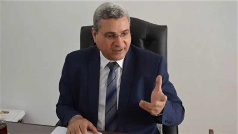 الأزهر يكشف مفاجأة بشأن الأستاذ الجامعى صاحب واقعة 