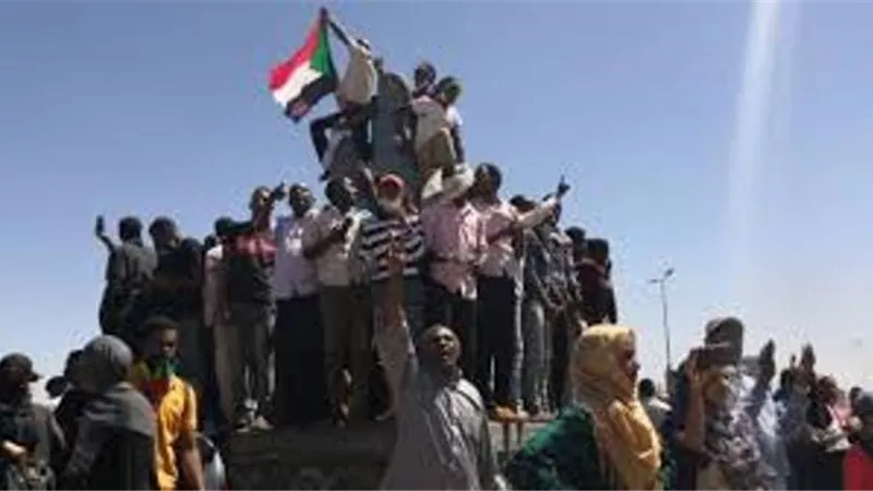 ننشر اسماء المرشحين لقيادة المجلس العسكري الانتقالي للسودان