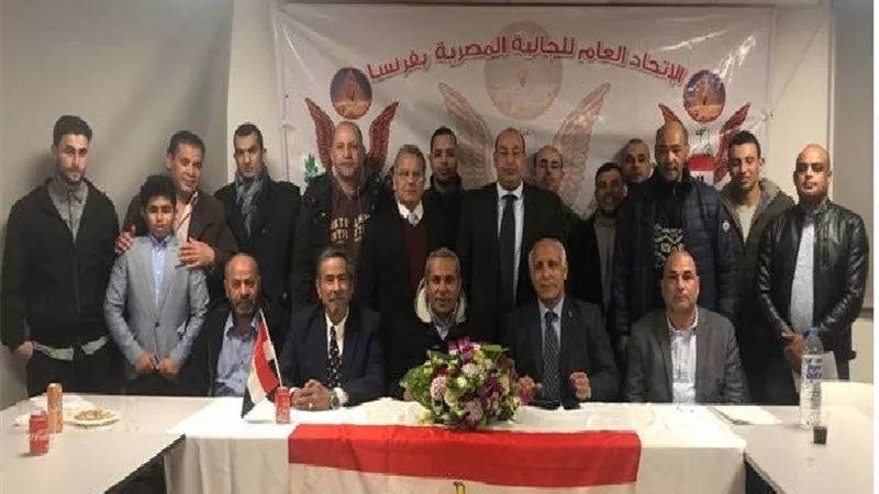 الجالية المصرية بفرنسا تعقد ندوة لشرح التعديلات الدستورية تحت عنوان 