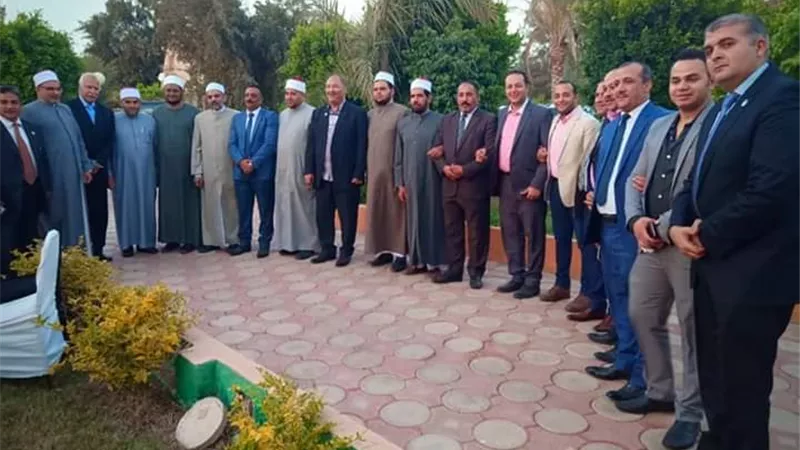أوقاف العبور تشارك بفاعلية الندوة التثقيفية للتعديلات الدستورية بحزب المؤتمر