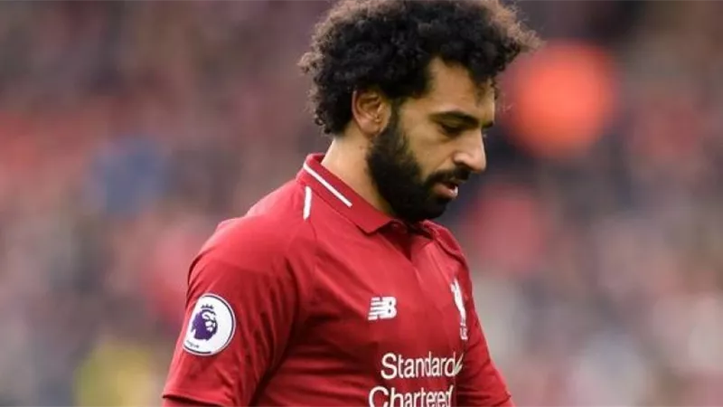 نجم فرنسا يدافع عن صلاح ضد الهتافات العنصرية