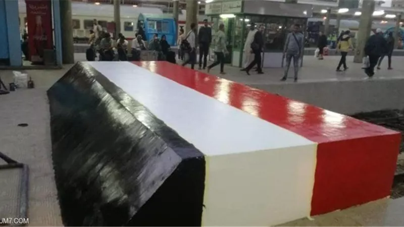انهاء اعمال التجديد بمحطة مصر ووضع العلم المصرى فى موقع الحادث