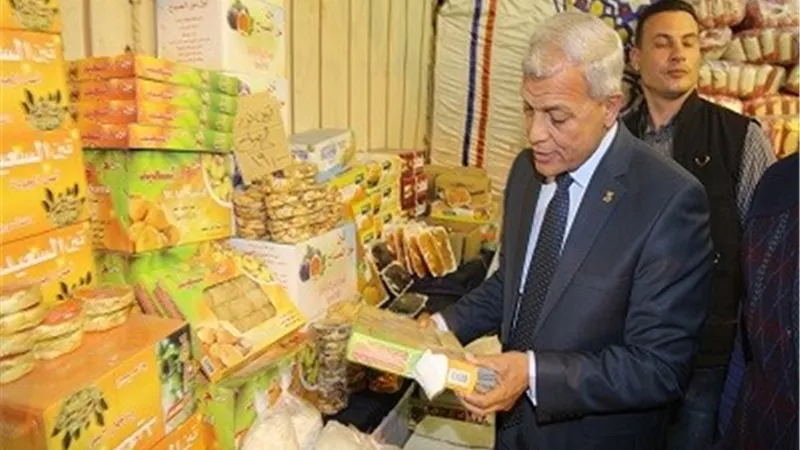 محافظ المنوفية يفتتح معرض مستلزمات شهر رمضان الكريم بقويسنا