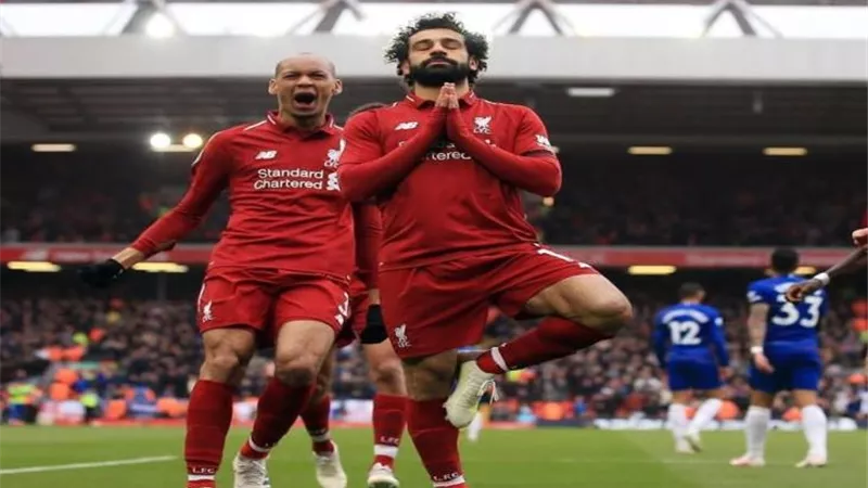 صلاح يفجر الأنفيلد ويرشح لجائزة بوشكاش.. هكذا تناولت الصحف هدفه العالمي