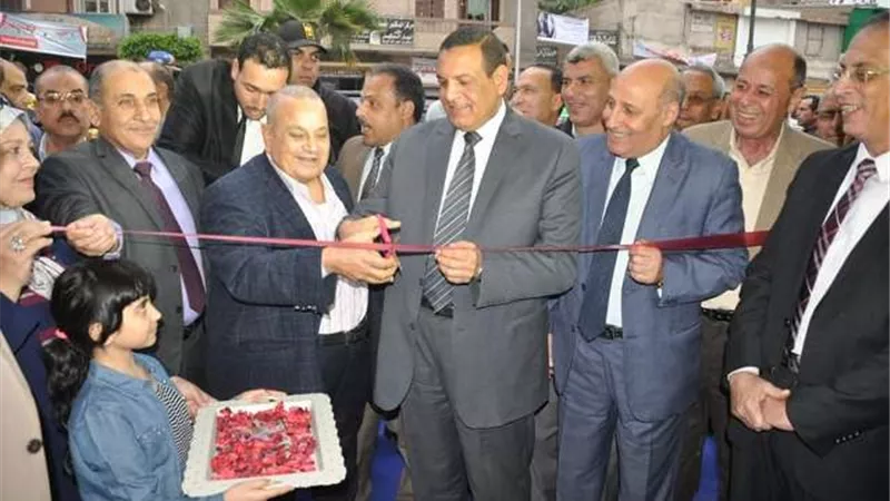 محافظ البحيرة يفتتح معرض الغرفة التجارية لمستلزمات شهر رمضان بدمنهور