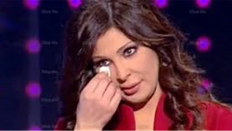 اول تعليق من اليسا على حريق كاتدرائية نوتردام الفرنسية.. صور