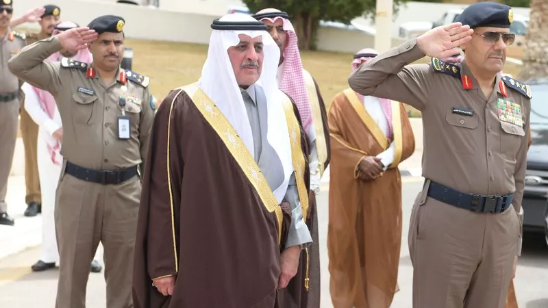 أمير منطقة تبوك يرعى ملتقى مديري الدفاع المدني الثاني بالمناطق
