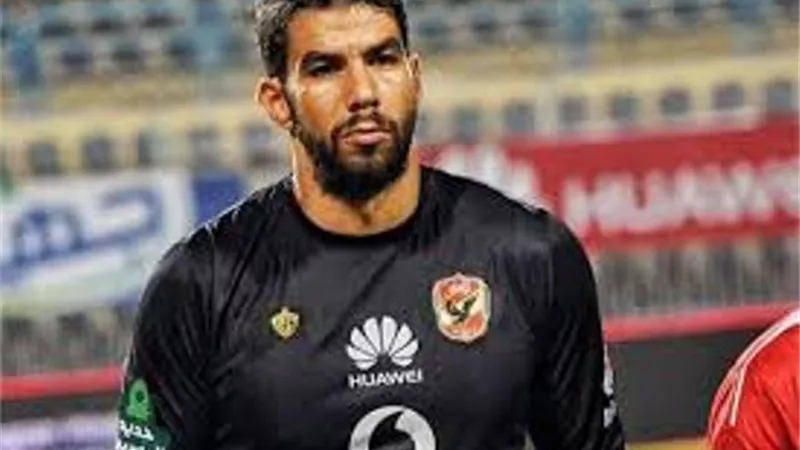 ناقد رياضى: شريف إكرامي إدعى الإصابة في كأس أمم أفريقيا 2017