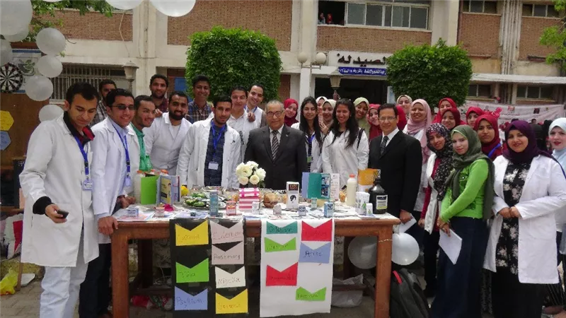 مؤتمر للعقاقير الطبية بصيدلة المنيا