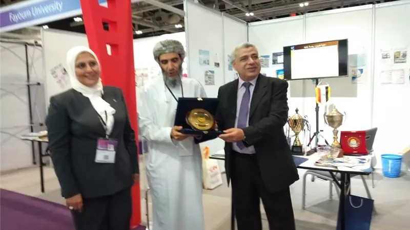 بحث سبل التعاون بين جامعة طنطا وجامعة نَزوى بعمان