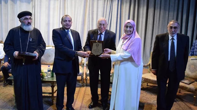 تكريم رموز بنى سويف فى يوم الوفاء بالجامعه