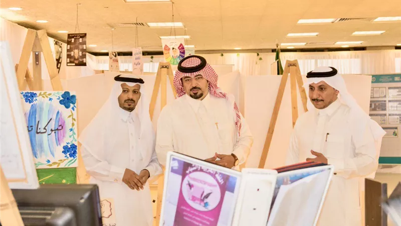 انطلاق فعاليات معرض شعاع رؤية وطن بتعليم تبوك