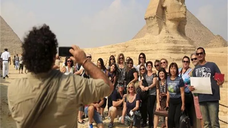وزارتا الاثار و السياحة يحتفلان بيوم التراث العالمي من الأقصر اليوم