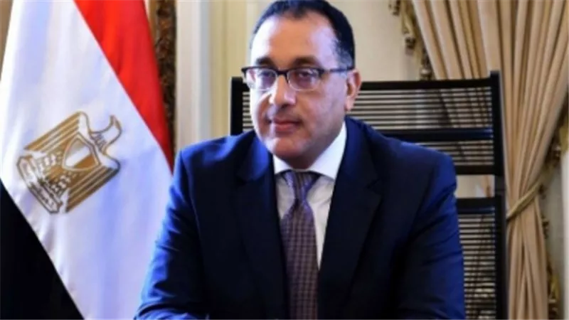 مجلس الوزراء يدعو للمشاركة في الاستفتاء على الدستور بحرية كاملة