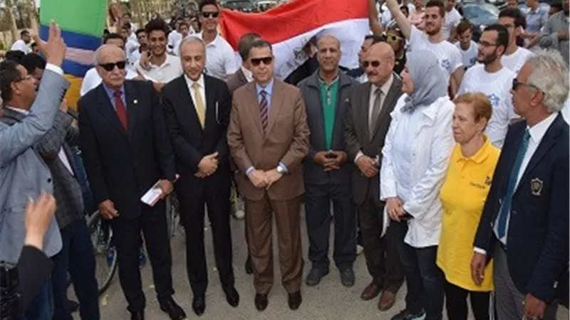 محافظ بني سويف يطلق اشارة ماراثون الدراجات