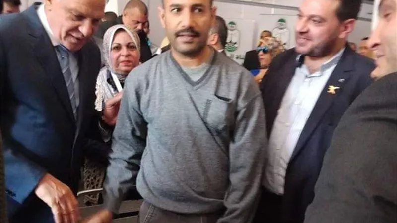محافظ الجيزه ينفقد ملتقي توظيف الشباب بأرض المطاحن