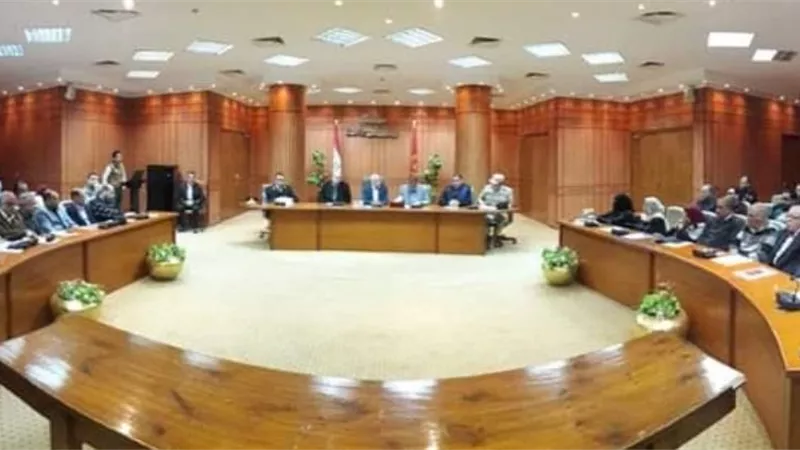 محافظ بورسعيد يعلن رفع درجة الاستعداد القصوى للاستفتاء على التعديلات الدستورية