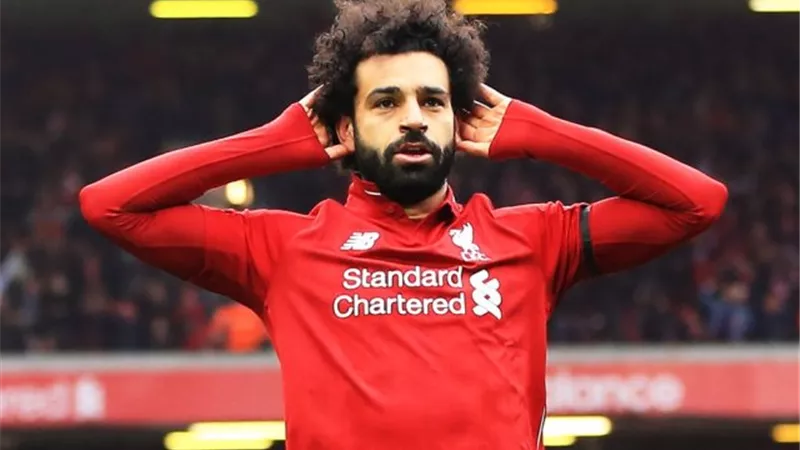 صلاح يطالب بتغيير طريقة معاملة النساء في العالم الإسلامي