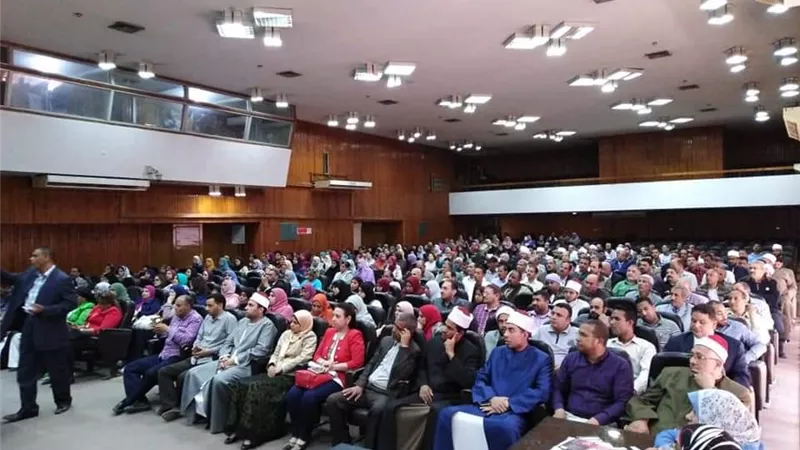 قومى المرأة بأسيوط يعقد ندوة لتوعية السيدات للمشاركه فى التعديلات الدستورية
