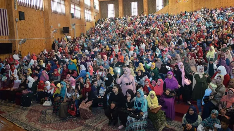خلال زيارته للاقصر .. رئيس الوزراء يبحث إنشاء مبنى للمحافظة ومجمع مصالح ومركز مؤتمرات دولى بطيبة
