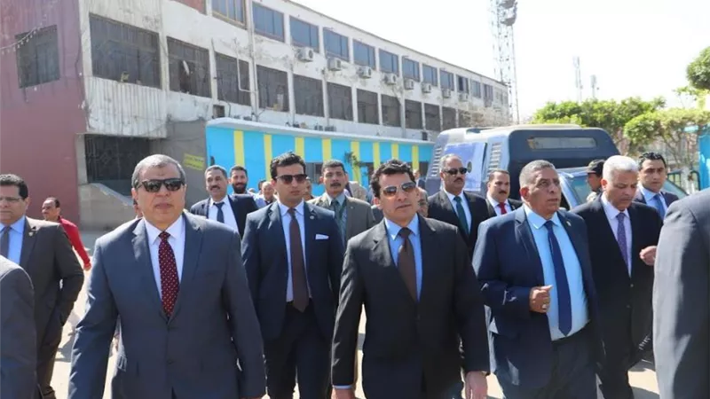 وزير القوي العاملة:مستقبل واعد لمصر والتحام العمال والشباب لتنفيذ خطة التنمية