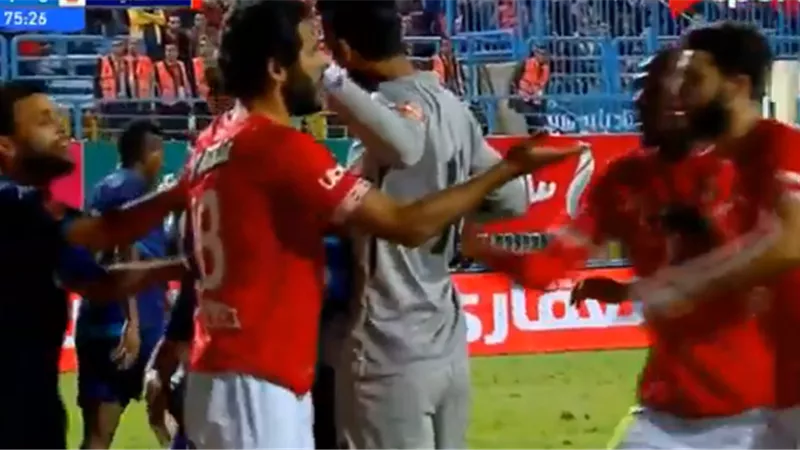 بيراميدز يطيح بالأهلى من على القمة ويشعل الدورى
