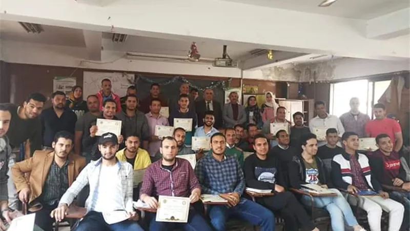زراعة الغربية تنظم دورة لمطبقي المبيدات