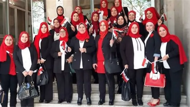 عظيمات مصر تنشدن ملحمة وطنية أمام لجان التصويت بميلانو .. صور