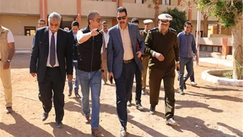 توافد كبيرعلى لجان التصويت بسوهاج..وسيارات لنقل كبار السن وذوى الاحتياجات الخاصة