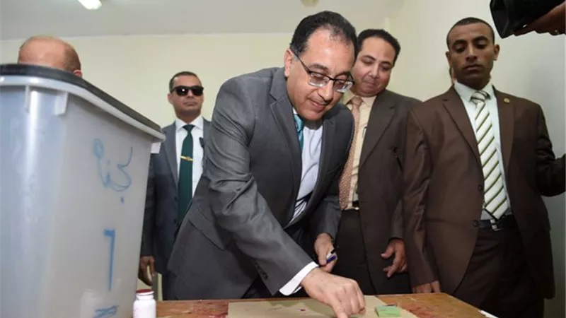 رئيس الوزراء يطالب المواطنين بالمشاركة فى الاستفتاء على التعديلات الدستورية