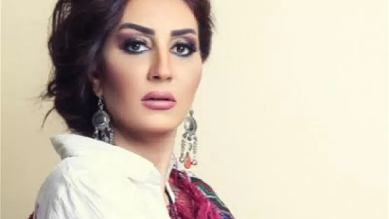 وفاء عامر :عشان بخاف على مصر .. نعم للدستور