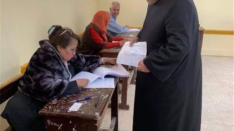 خالد الجندى: المشاركة فى الاستفتاء نوع من الشهادة