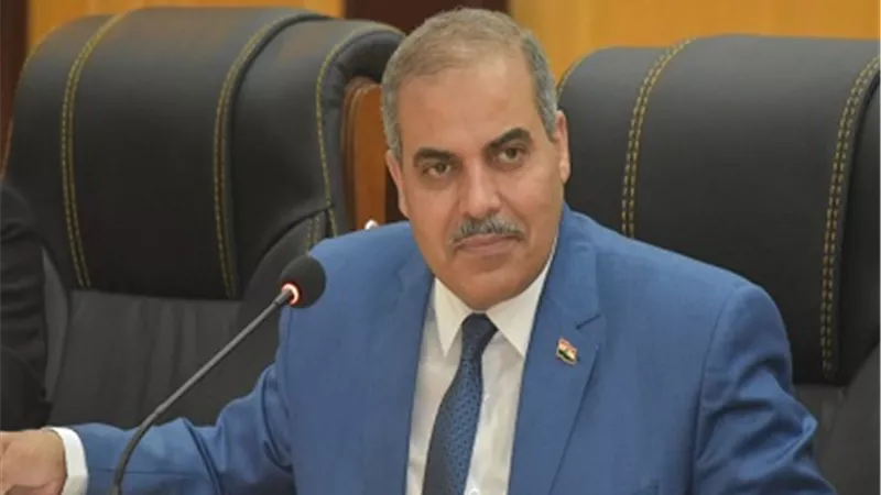 رئيس جامعة الأزهر يشارك بمؤتمر في البحرين ويدلي بصوته في الاستفتاء