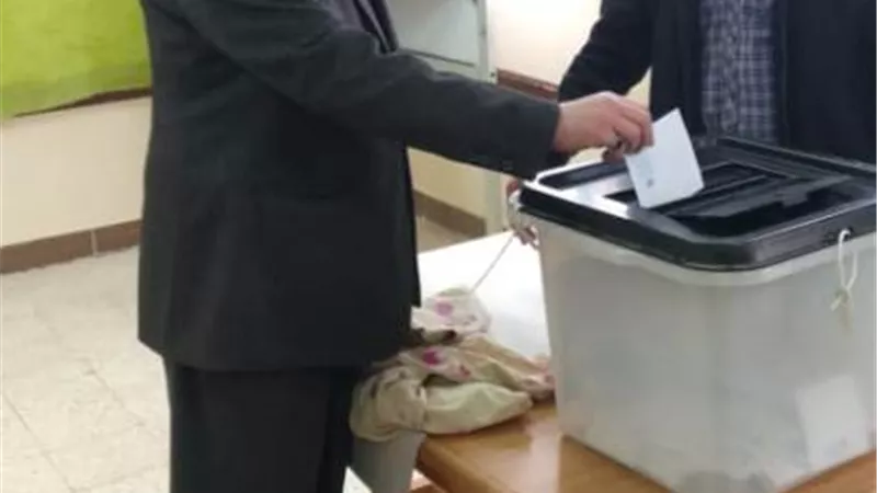 رئيس حزب النور يدلى بصوته بالبحيرة