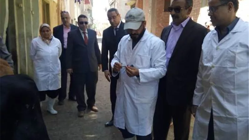 رئيس الخدمات البيطرية يتفقد أعمال لجان تحصين الماشية بالفيوم
