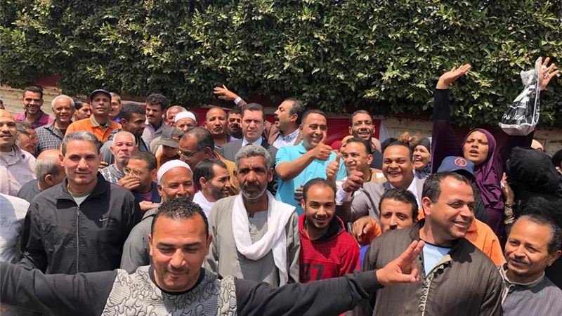 السلاب : نحن في ظروف استثنائية وسعيد بالإقبال الكبير علي الاستفتاء