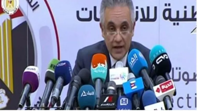 الشريف.. أنشأنا قواعد بيانات الناخبين وكان التحدي الأكبر أمامنا الوقت