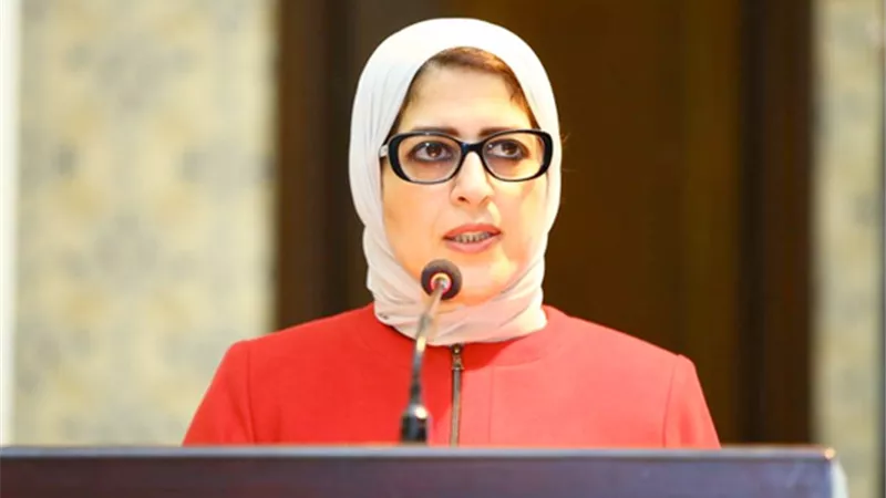 وزيرة الصحة ورئيس اتحاد الصناعات يفتتحان الملتقي الدولى للصناعات الدوائية 