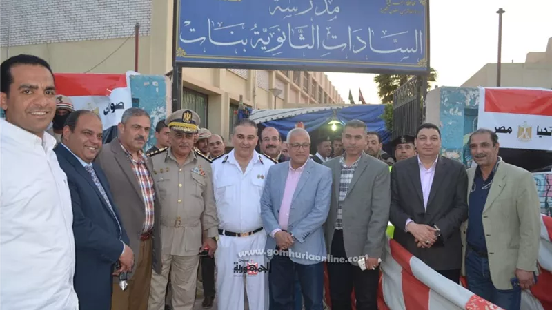 بالصور.. عبد العزيز يتفقد مشاريع المدينة ويدلى بصوتة فى العاشر