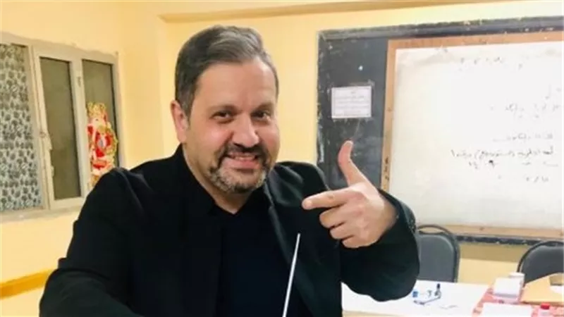 ادوارد يوجه رسالة من داخل لجنته ..