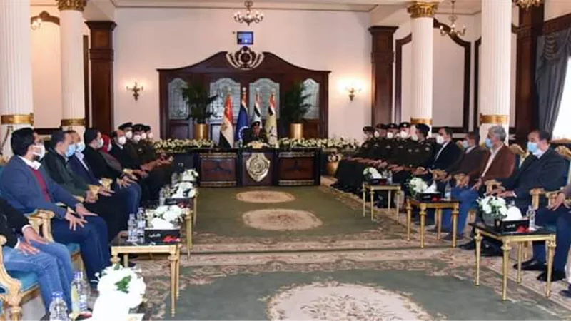 القوات المسلحة تعلن عن قبول دفعة جديدة من الحاصلين على دبلومة الدراسات العليا والماجستير والدكتوراة