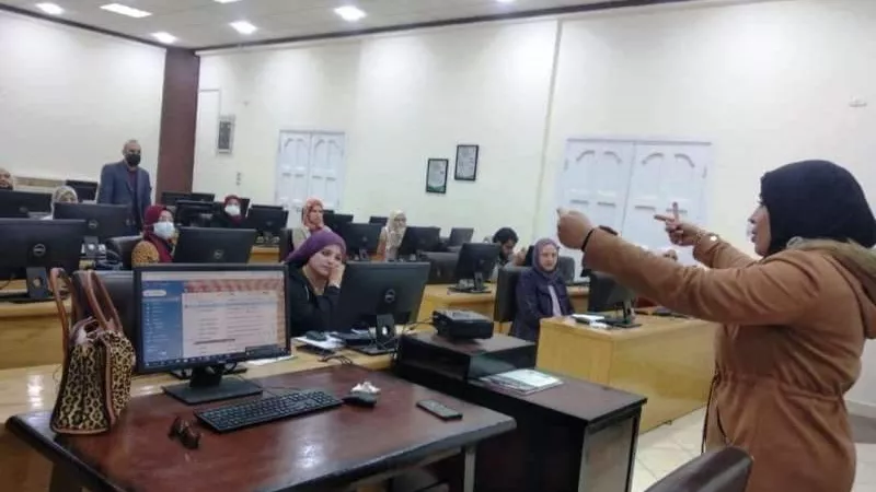 محافظ الشرقية يُشيد بمجهودات مركز التدريب وتنمية الموارد البشرية لتنفيذه ٨ دورات لعدد ٢٧٥ متدربا